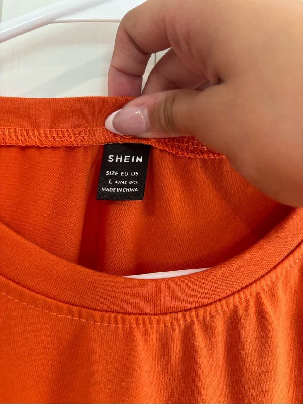 SHEIN Bright Orange Short Sleeve Tee with Sun Stitch - Picture 4 of 4